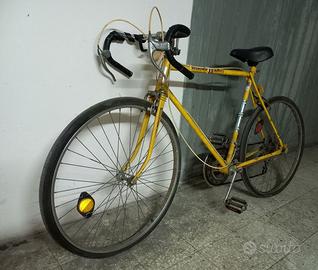 Per vespa 50 special entra e leggi