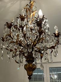 Lampadario con lampada