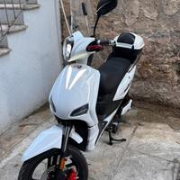 Scooter elettrico br1 motors