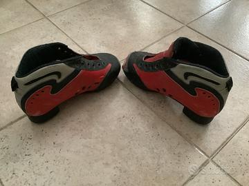 Scarpe pattini hockey su pista