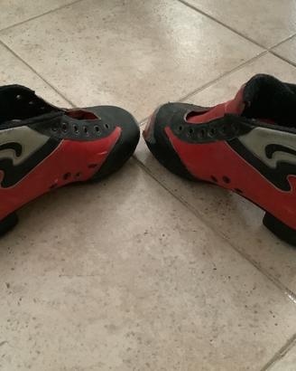 Scarpe pattini hockey su pista