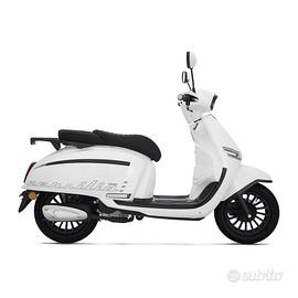 Keeway Versilia scooter 50cc