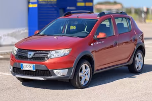 Dacia Sandero Stepway 2013 benzina