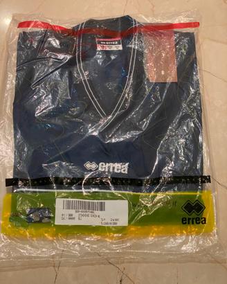 Kway Errea