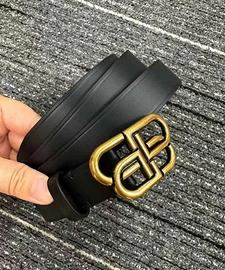 Cintura semplice in pelle bovina unisex nera