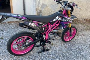 Moto Valenti 50 sm