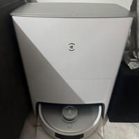 Robot aspirapolvere lavapavimenti