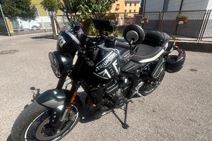 Triumph  Trident 660