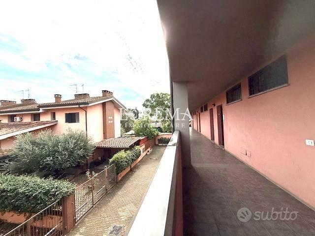 Appartamento – Roma, Castel Fusano, Municipio Roma X - Altro