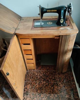 macchina da cucire condor antica
