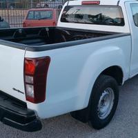 Isuzu D-Max Pick Up 2.5 TDI Space Cab 4x4 - 2015