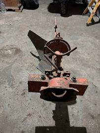 Aratro per motocoltivatore