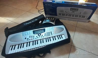 Lotto Tastiera scuola Medeli mc37a