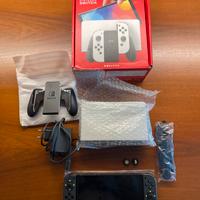 Nintendo Switch OLED Nuova Perfetta