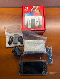Nintendo Switch OLED Nuova Perfetta
