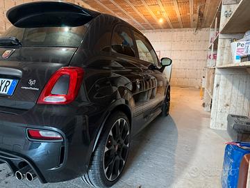 Abarth 595 COMPETIZIONE