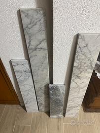 Piane in marmo di Carrara.