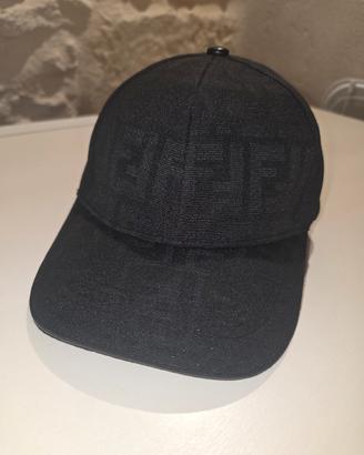 cappello FEND