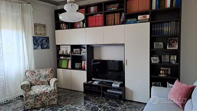 Appartamento centrale ampio e luminoso