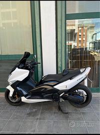 Yamaha T Max - 2009