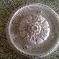 Rosoni in gesso per decorazioni soffitti e pareti