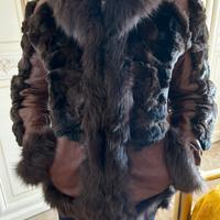 Giacca in pelle con pelliccia