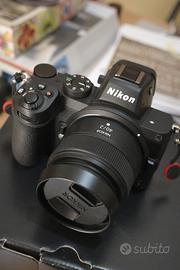 Nikon  Z5 corpo macchina 
