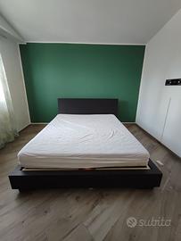 Letto matrimoniale contenitore in Wengè