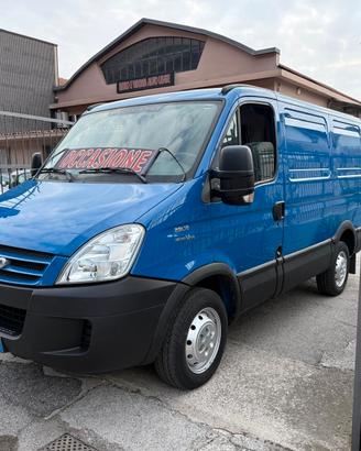 Iveco DAILY MINI VAN 29 L 12 COME NUOVO POCHI KM