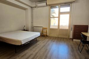 2 Stanze arrdate per studenti - zona Università