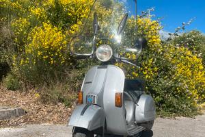 Piaggio Vespa P125X