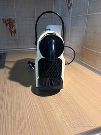 Macchina caffè capsule Nespresso