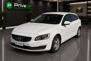 VOLVO V60 D2 1.6 Powershift Kinetic