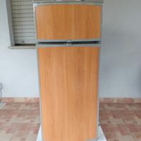 Frigorifero trivalente Dometic