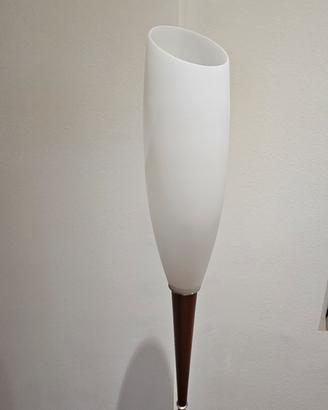 lampada alogena da terra
