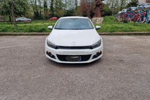 volkswagen scirocco 2.0 tdi 140 cv