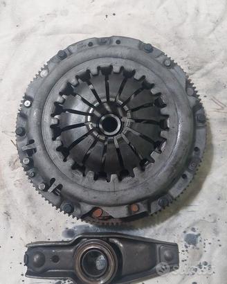 Kit volano frizione golf 4 1.9 tdi
