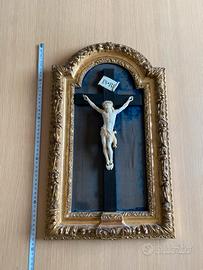 Cristo con cornice periodo 800 bottega francese