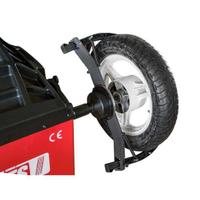 Adattatore per equilibratrice ruote moto scooter