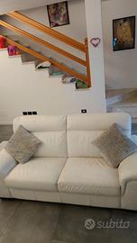 divano in pelle bianca Poltronesofà 