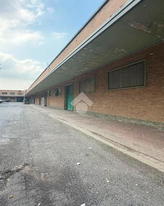 MAGAZZINO A GRANAROLO DELL'EMILIA