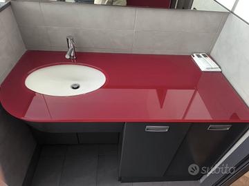 Mobile bagno rosso lucido, moderno con specchio