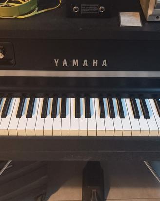Pianoforte elettromeccanico yamaha CP 70 B 