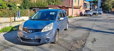 Nissan Note 1400 gpl 2010