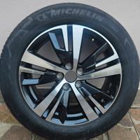 Cerchio in Lega peugeot 3008 con ruota