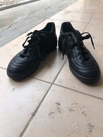 Scarpe da calcio e calcetto