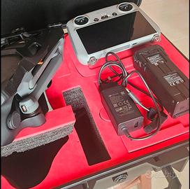 DJI Mavic 3 Classic Drone con Fotocamera RC