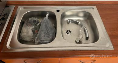 Lavandino doppia vasca inox