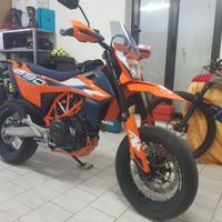 Ktm 690 smc - 2023
