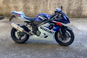 Suzuki gsx r 750 k4